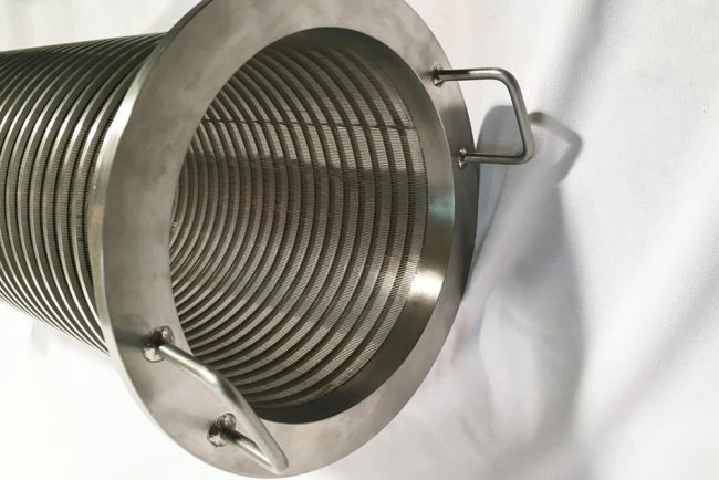 wedge wire strainer